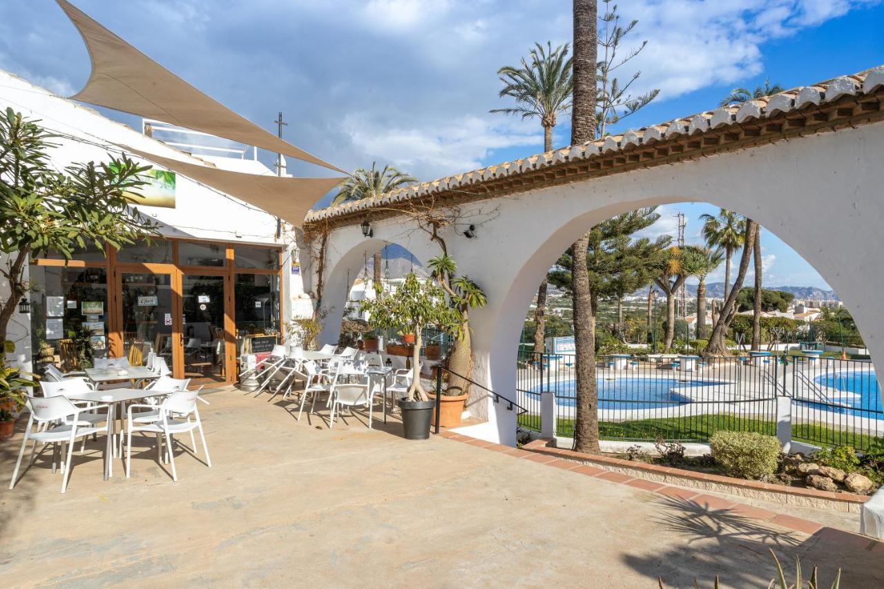 Casa Bonita-Overlooking The Sea Nerja Exterior photo